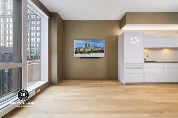 Manhattan, NY 10016,241 5TH Avenue #14C