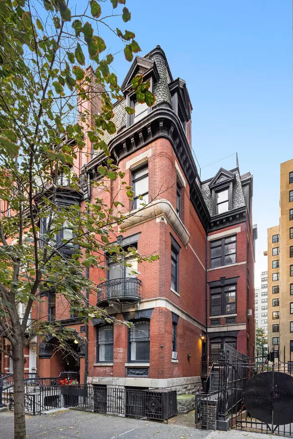 146 E 89TH Street, Manhattan, NY 10128