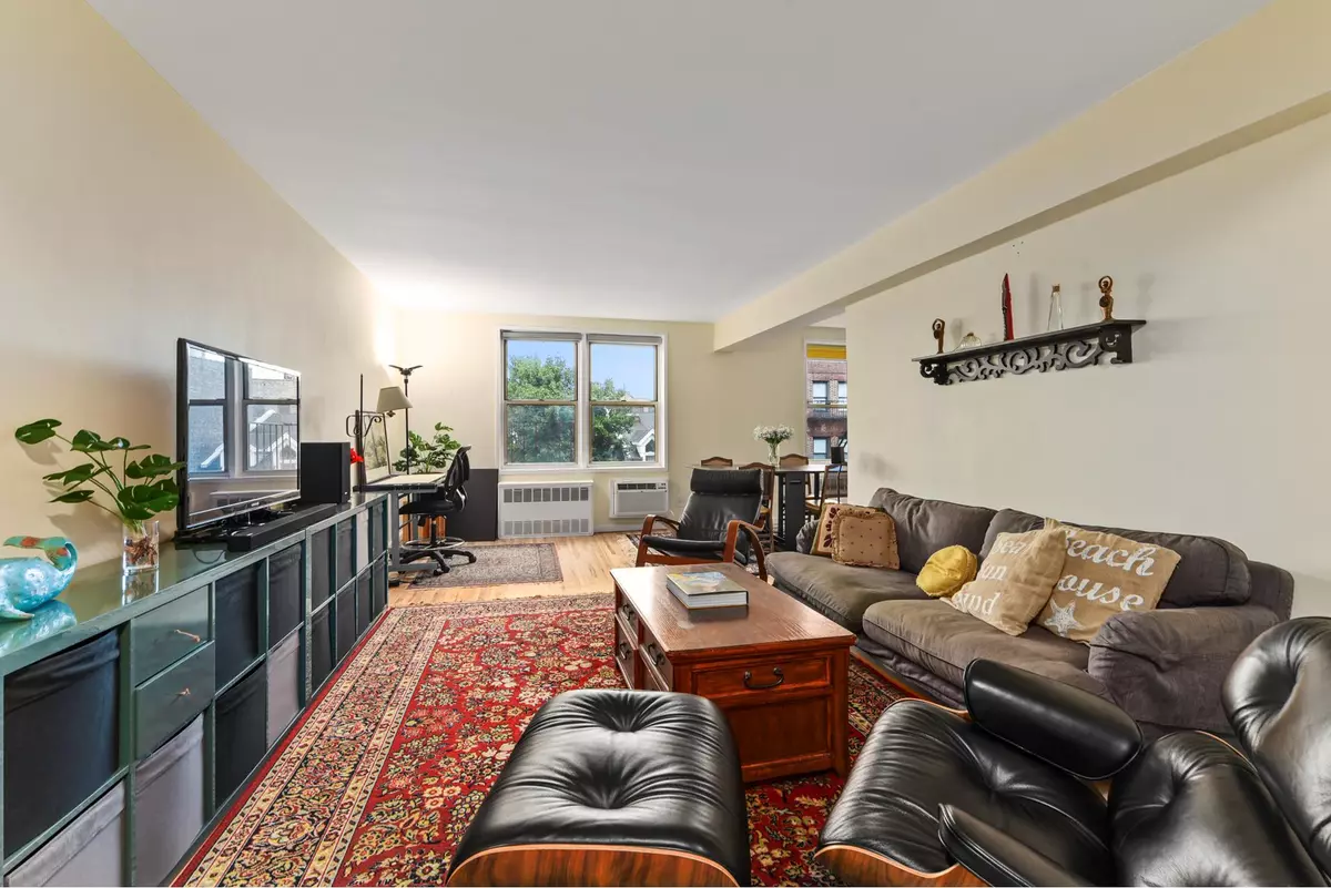 Bronx, NY 10471,255 FIELDSTON Terrace #3L