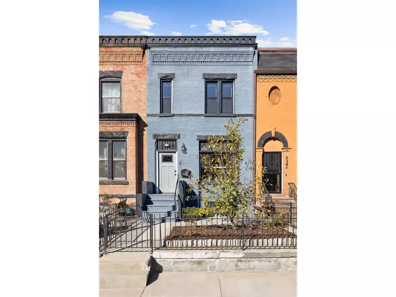 539 LEXINGTON Avenue, Brooklyn, NY 11221