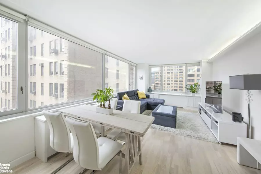 322 W 57TH Street #17C, Manhattan, NY 10019