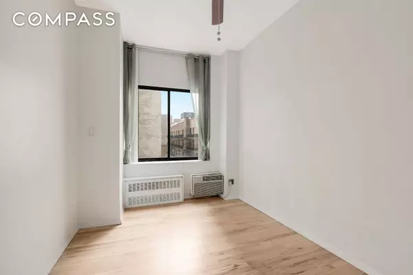 Manhattan, NY 10010,310 E 23rd Street #5A