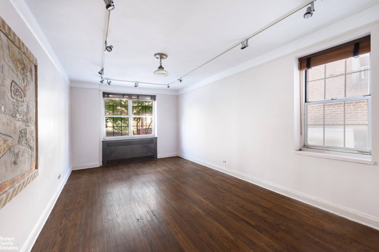 Queens, NY 11372,3525 77TH Street #A16