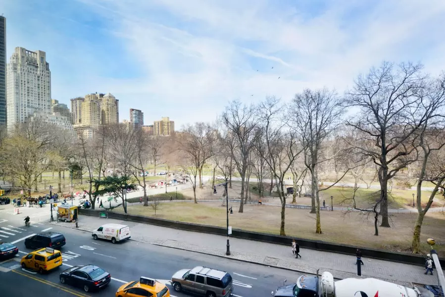 160 Central Park S #414, Manhattan, NY 10019