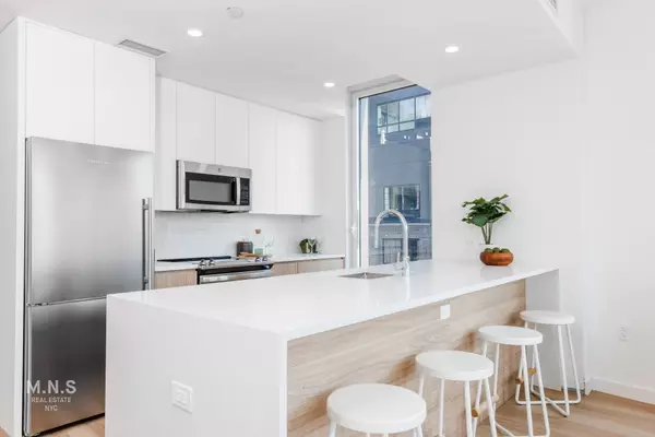 Brooklyn, NY 11238,540 Waverly Avenue #7-E