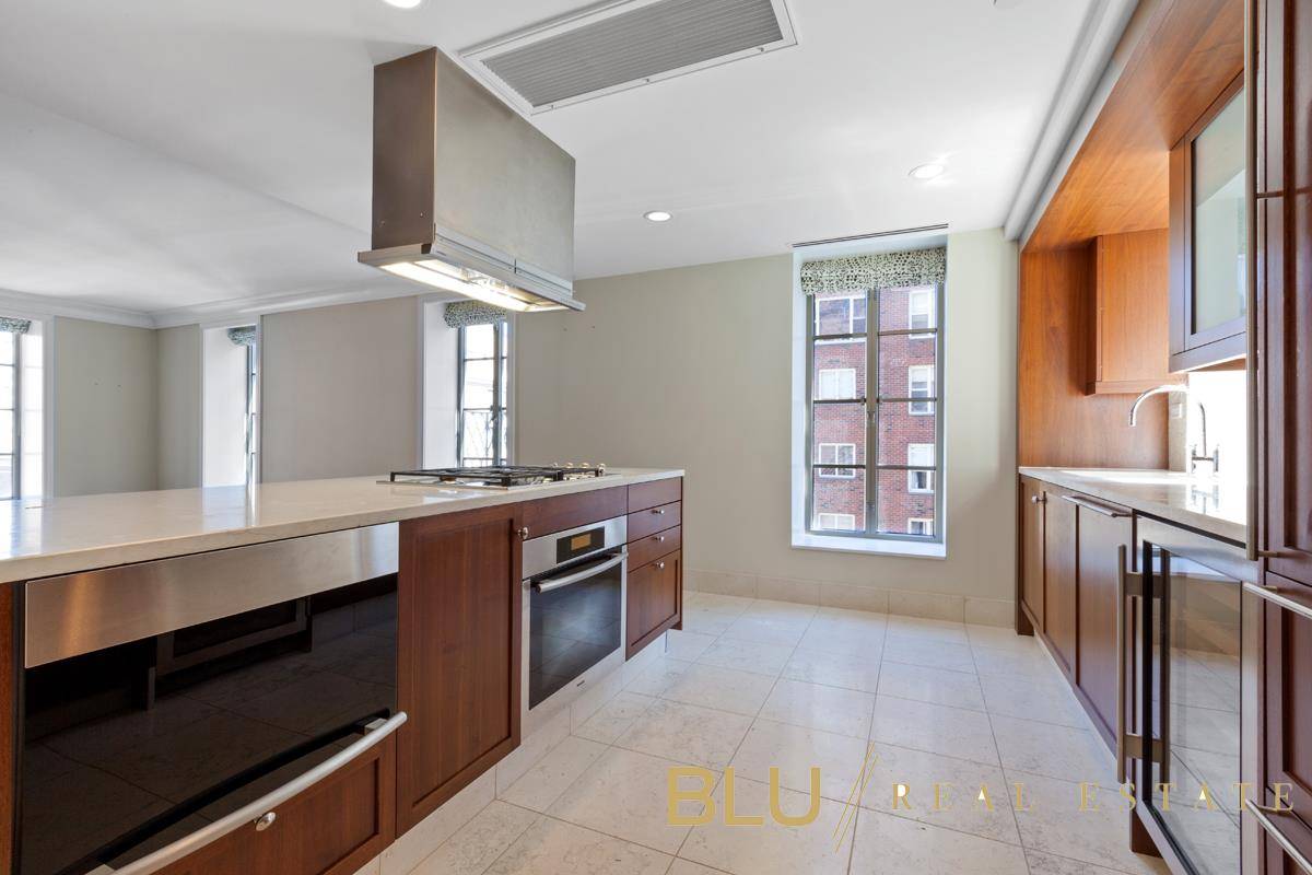 Manhattan, NY 10065,140 E 63rd Street #10-A
