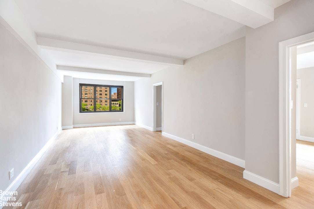 Manhattan, NY 10021,240 E 79TH Street #4A