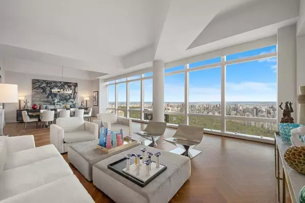 Manhattan, NY 10019,25 Columbus Circle #75CE