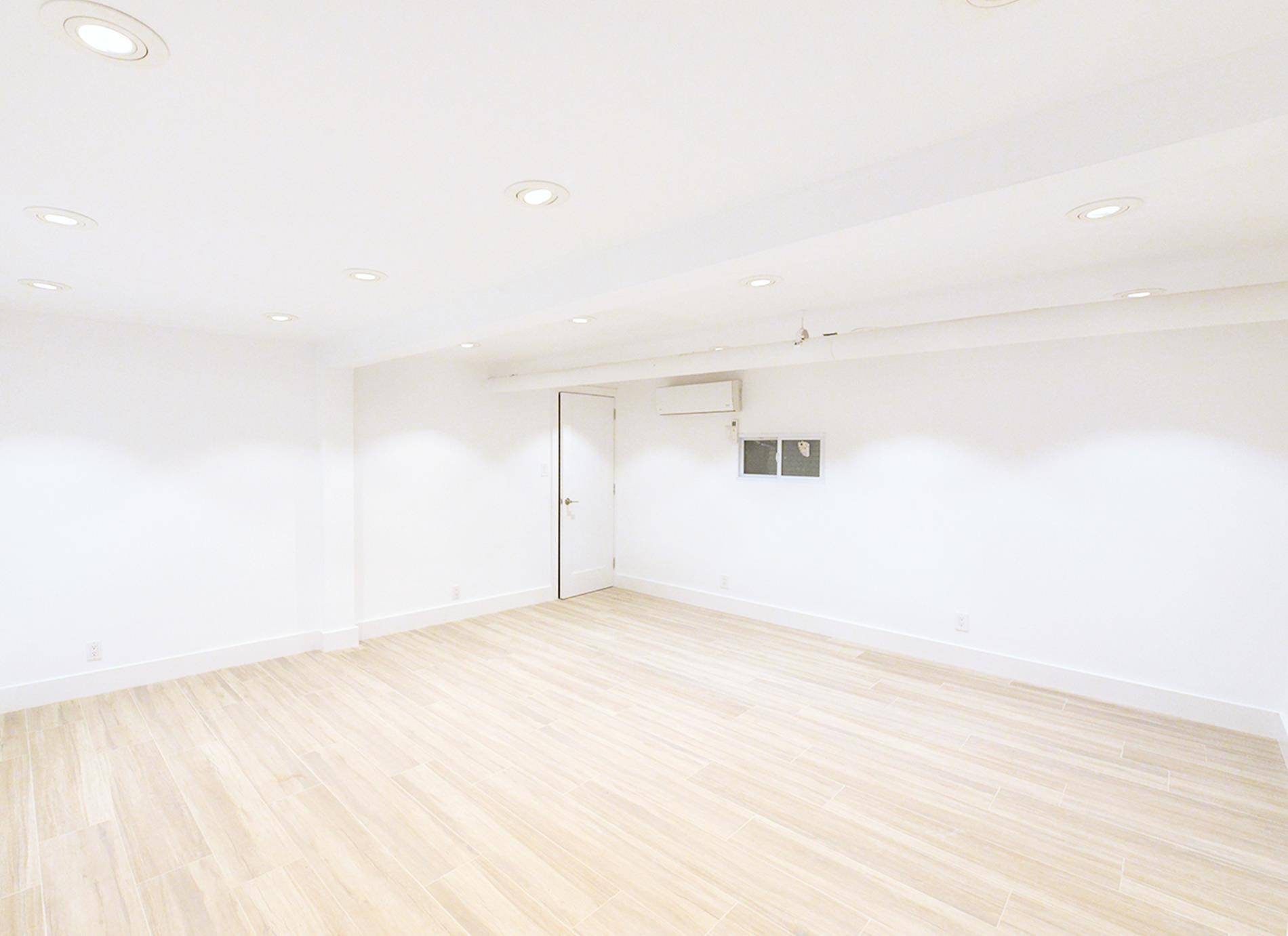 Manhattan, NY 10065,53 E 64th Street