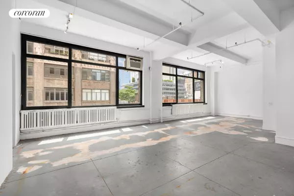 361 W 36TH Street #6FLOOR, Manhattan, NY 10018