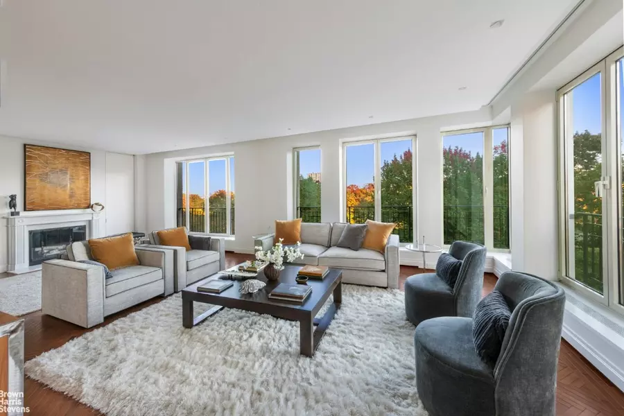 353 CENTRAL Park W #7, Manhattan, NY 10025