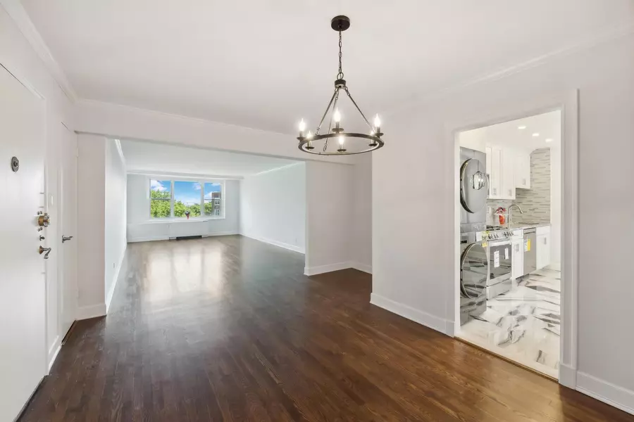 18-65 211TH Street #5A, Queens, NY 11360