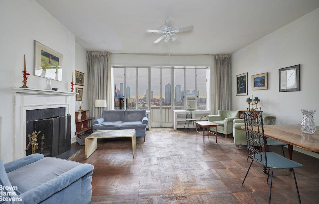 1 BEEKMAN Place #705, Manhattan, NY 10022