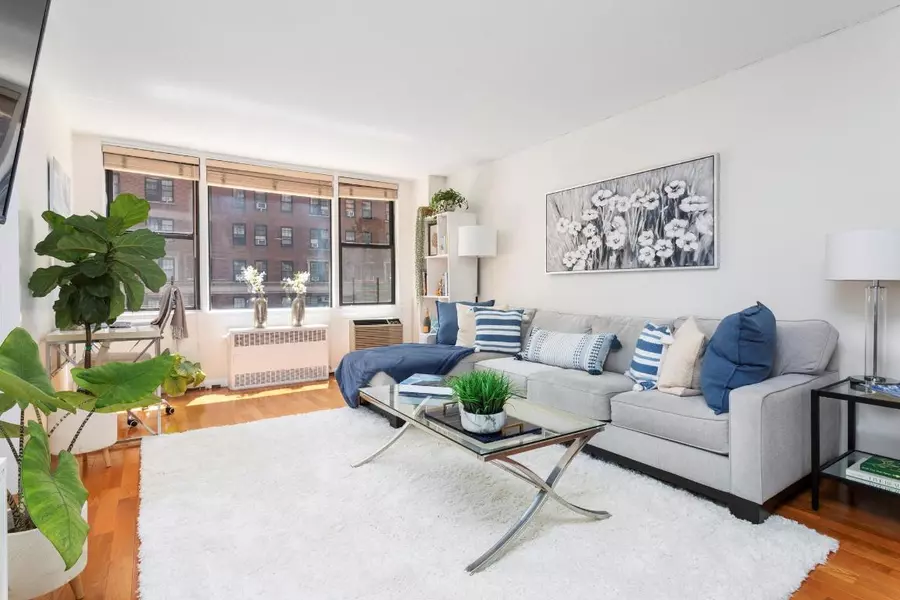 200 W 79TH Street #4F, Manhattan, NY 10024