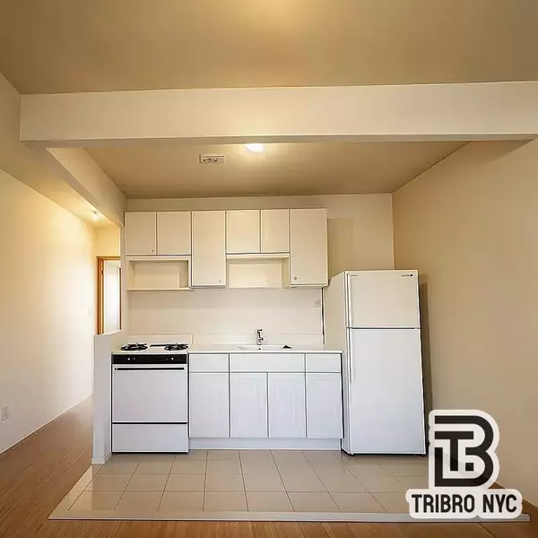 Brooklyn, NY 11238,10 Claver Place #3B