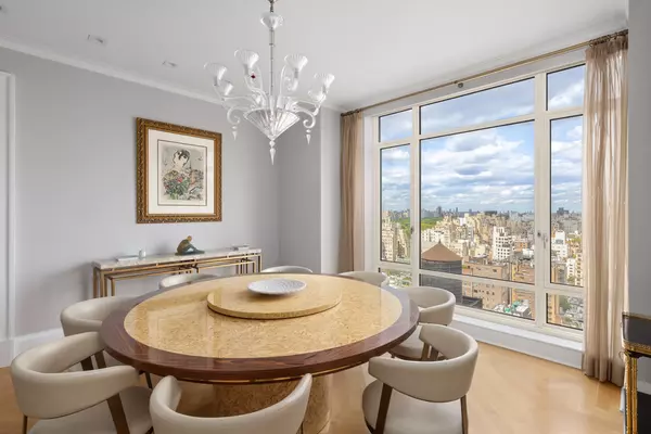 Manhattan, NY 10065,520 PARK Avenue #22