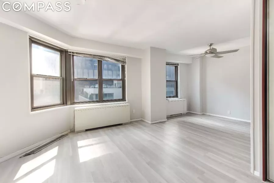 220 E 57th Street #14K, Manhattan, NY 10022