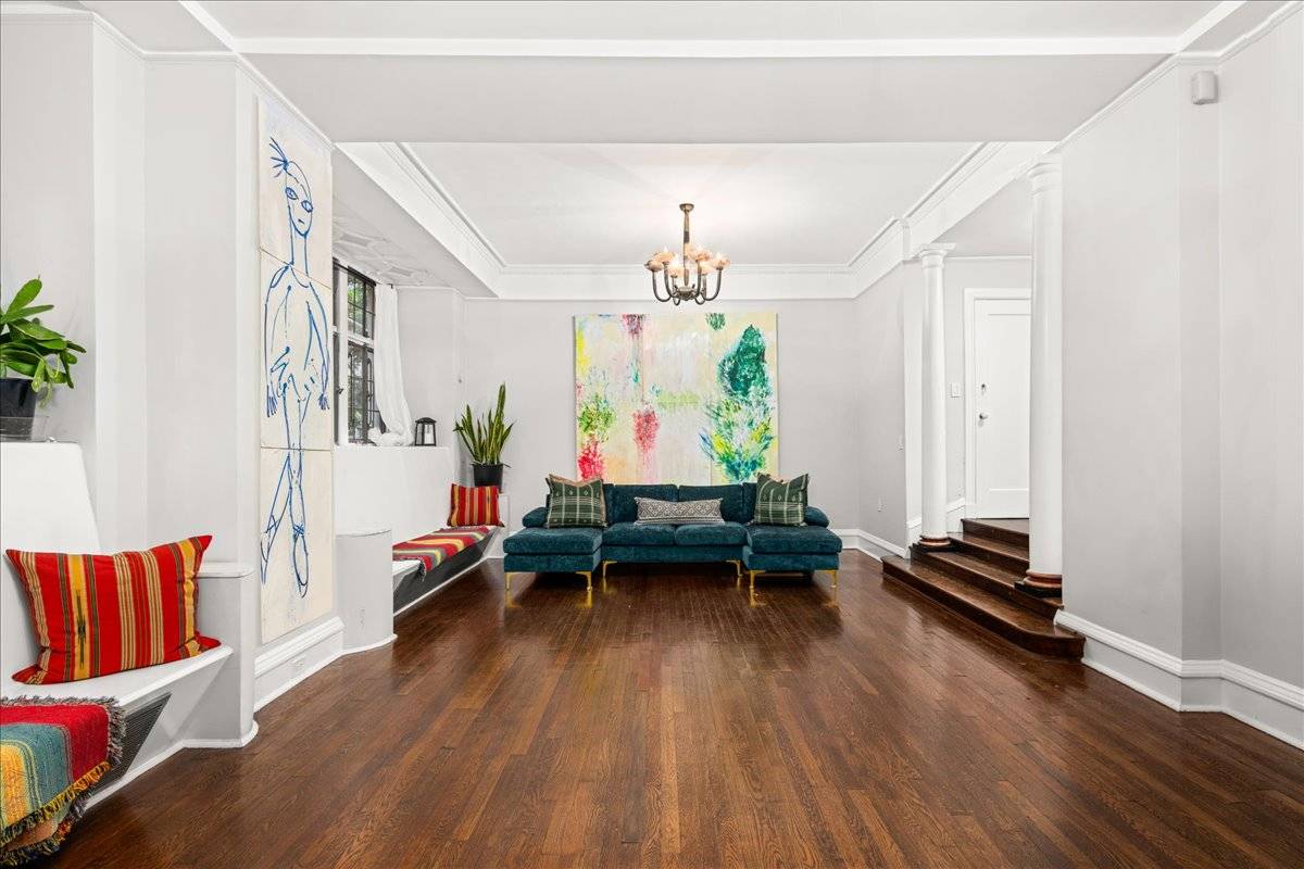 Manhattan, NY 10023,1 W 67TH Street #2E
