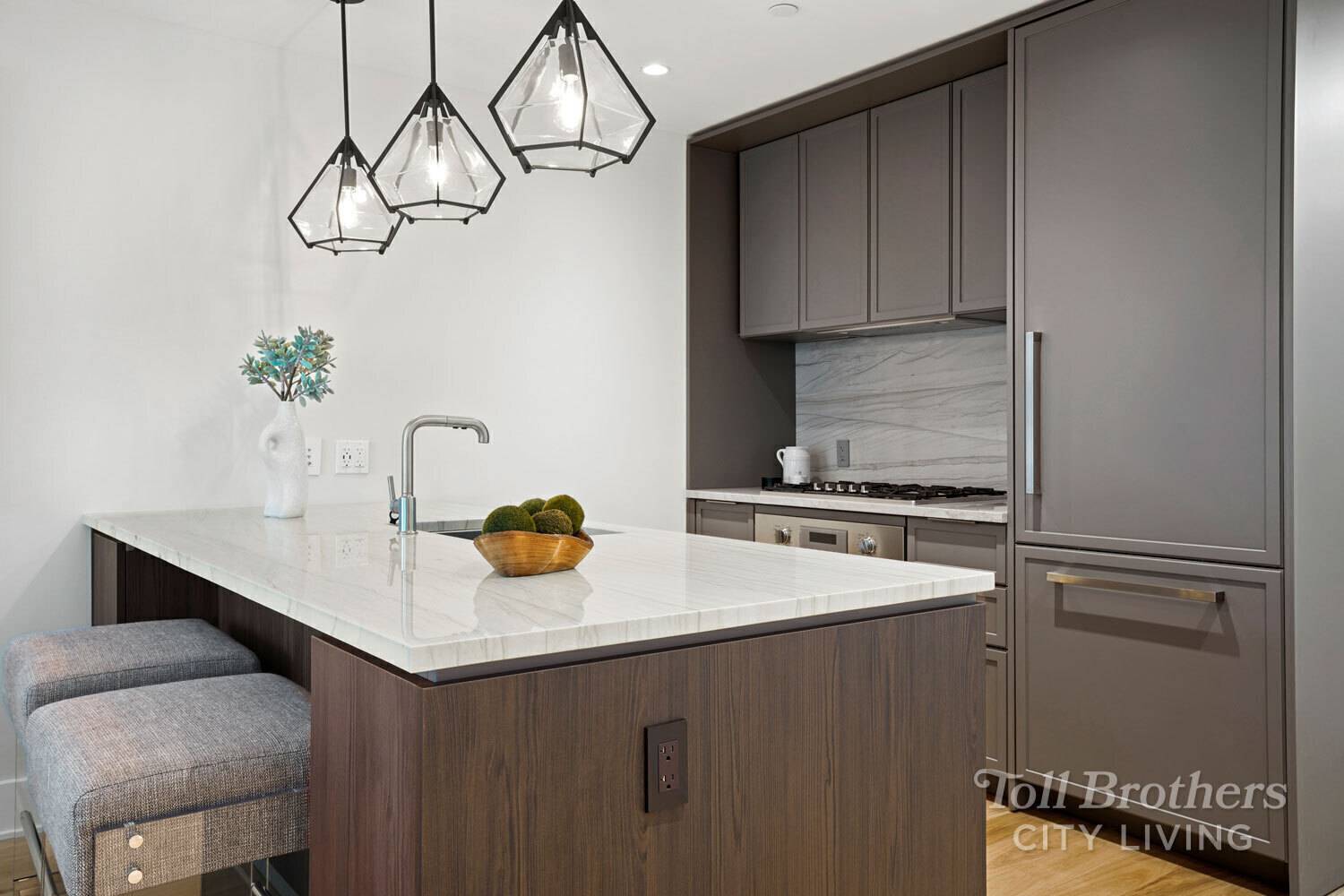 218 W 103rd Street #4B, Manhattan, NY 10025