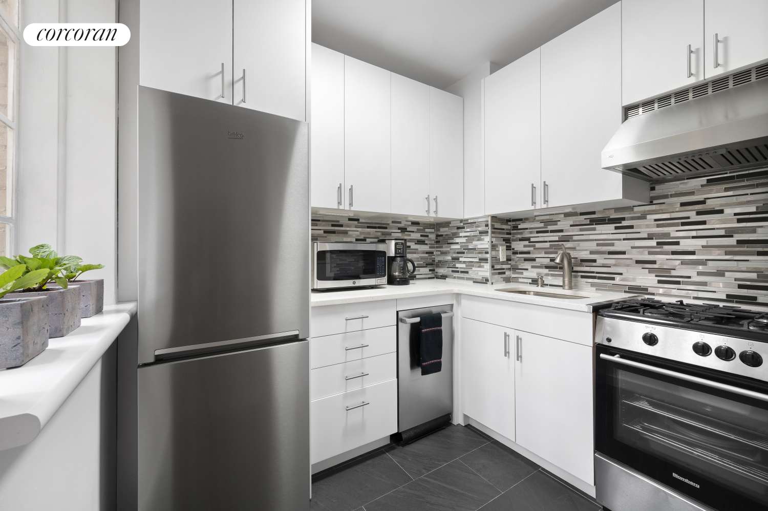 Brooklyn, NY 11201,57 MONTAGUE Street #3H