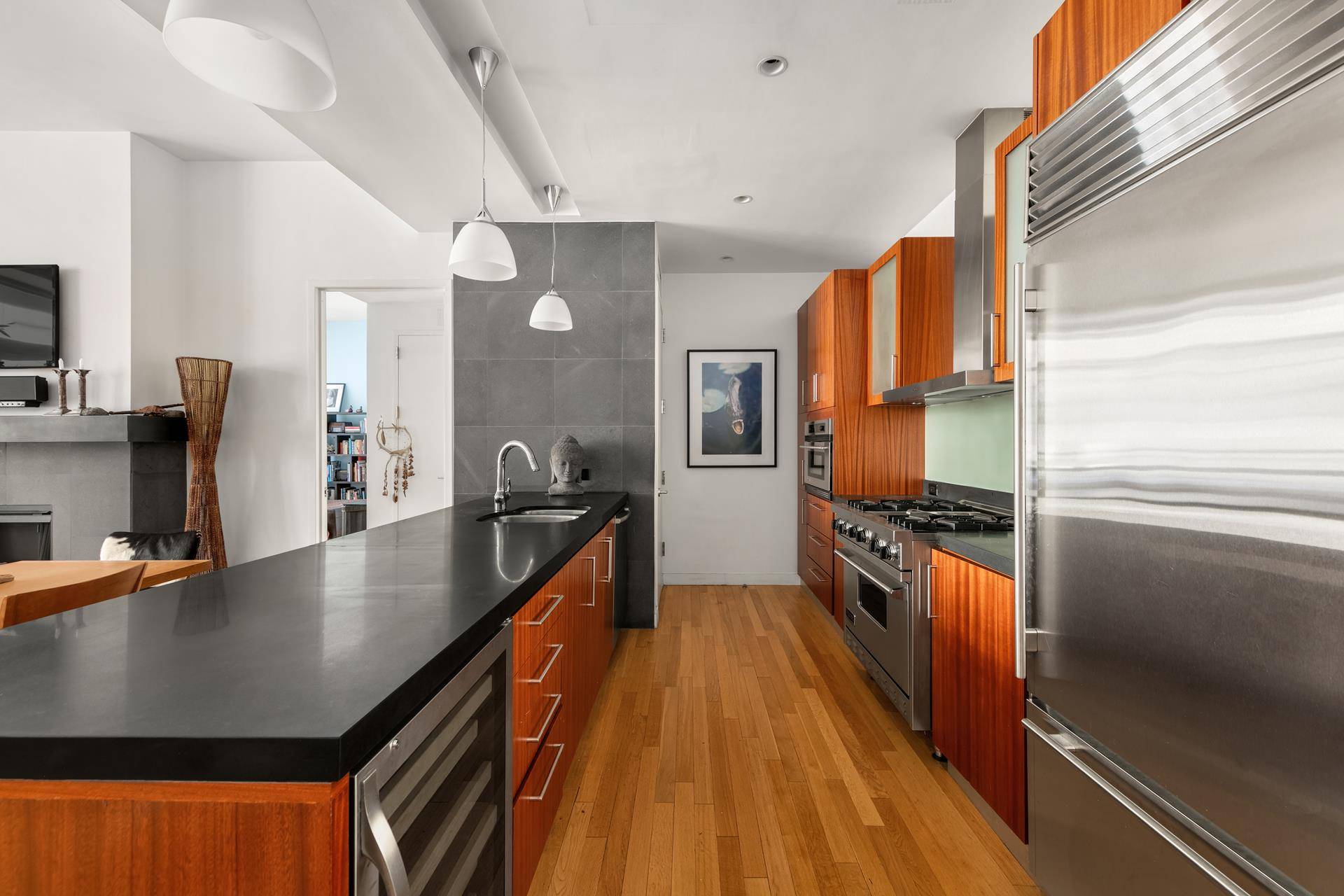 Manhattan, NY 10038,59 JOHN Street #11A