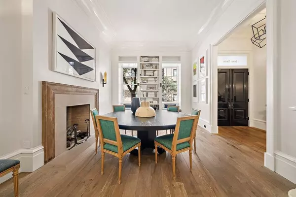 Manhattan, NY 10014,763 Greenwich Street