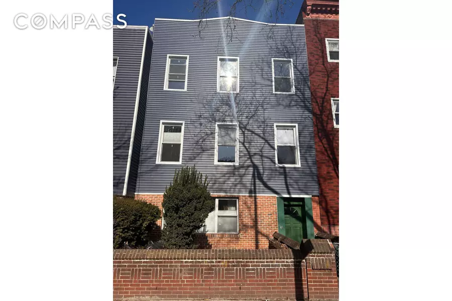 131 Java Street, Brooklyn, NY 11222