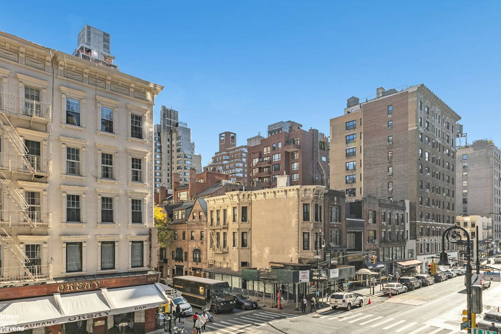 Manhattan, NY 10021,123 E 75TH Street #3D