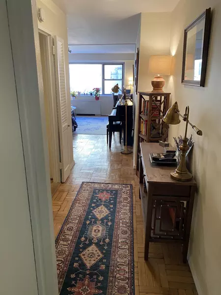 330 E 49th Street #6-G, Manhattan, NY 10017