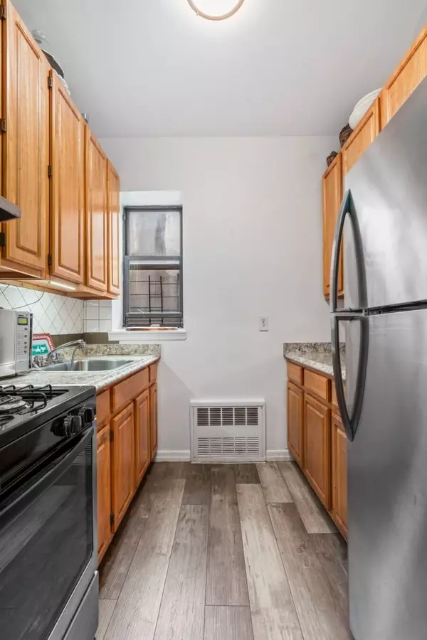 Manhattan, NY 10030,211 W 144th Street #6A