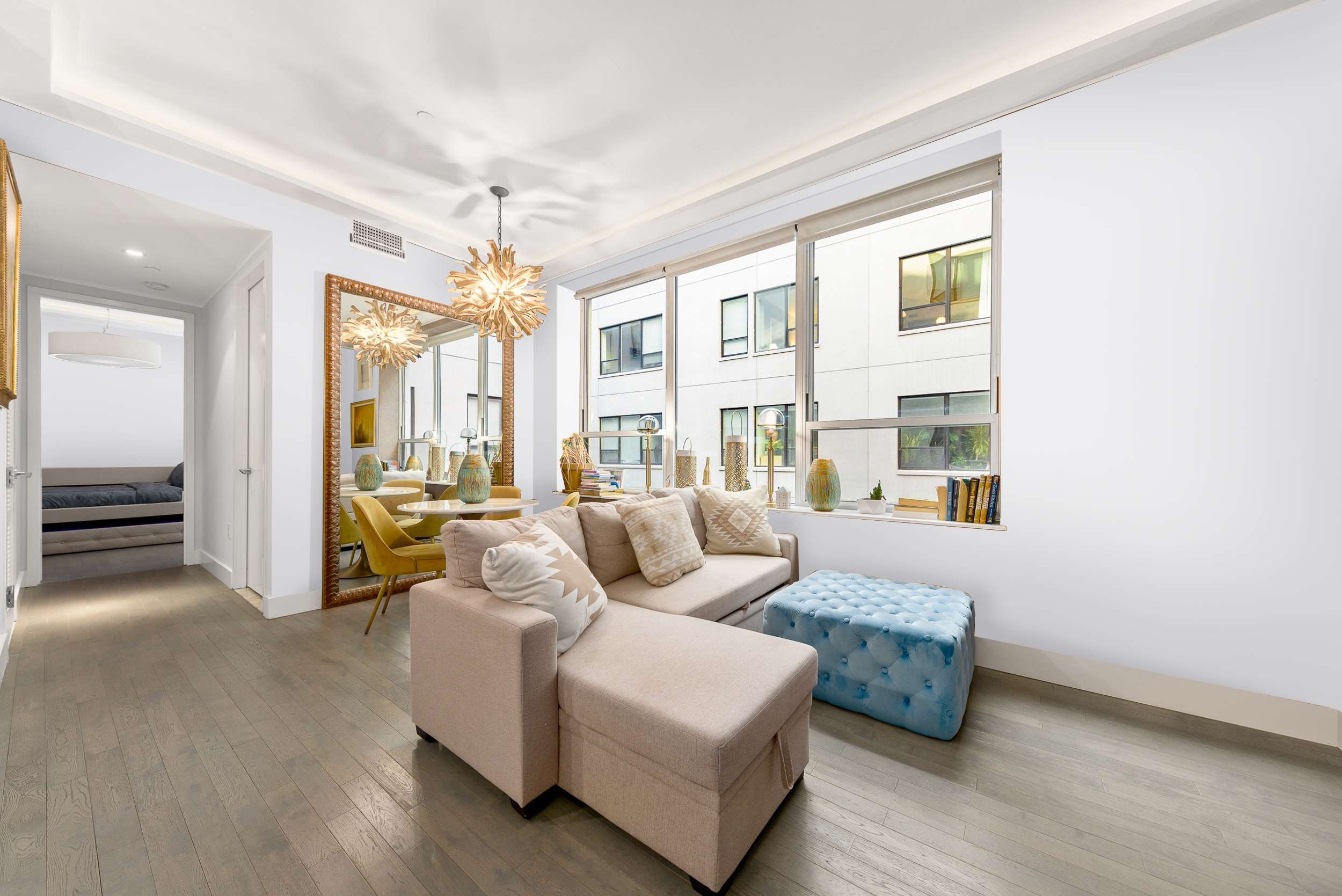 416 W 52nd Street #305, Manhattan, NY 10019