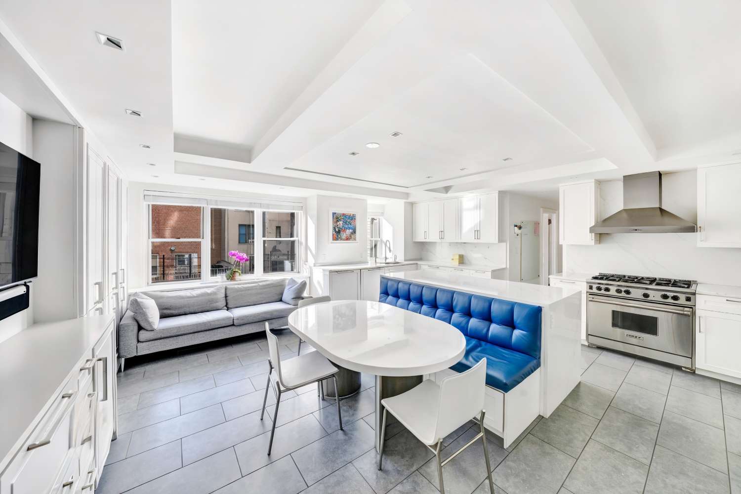 Manhattan, NY 10028,40 E 84TH Street #4CD