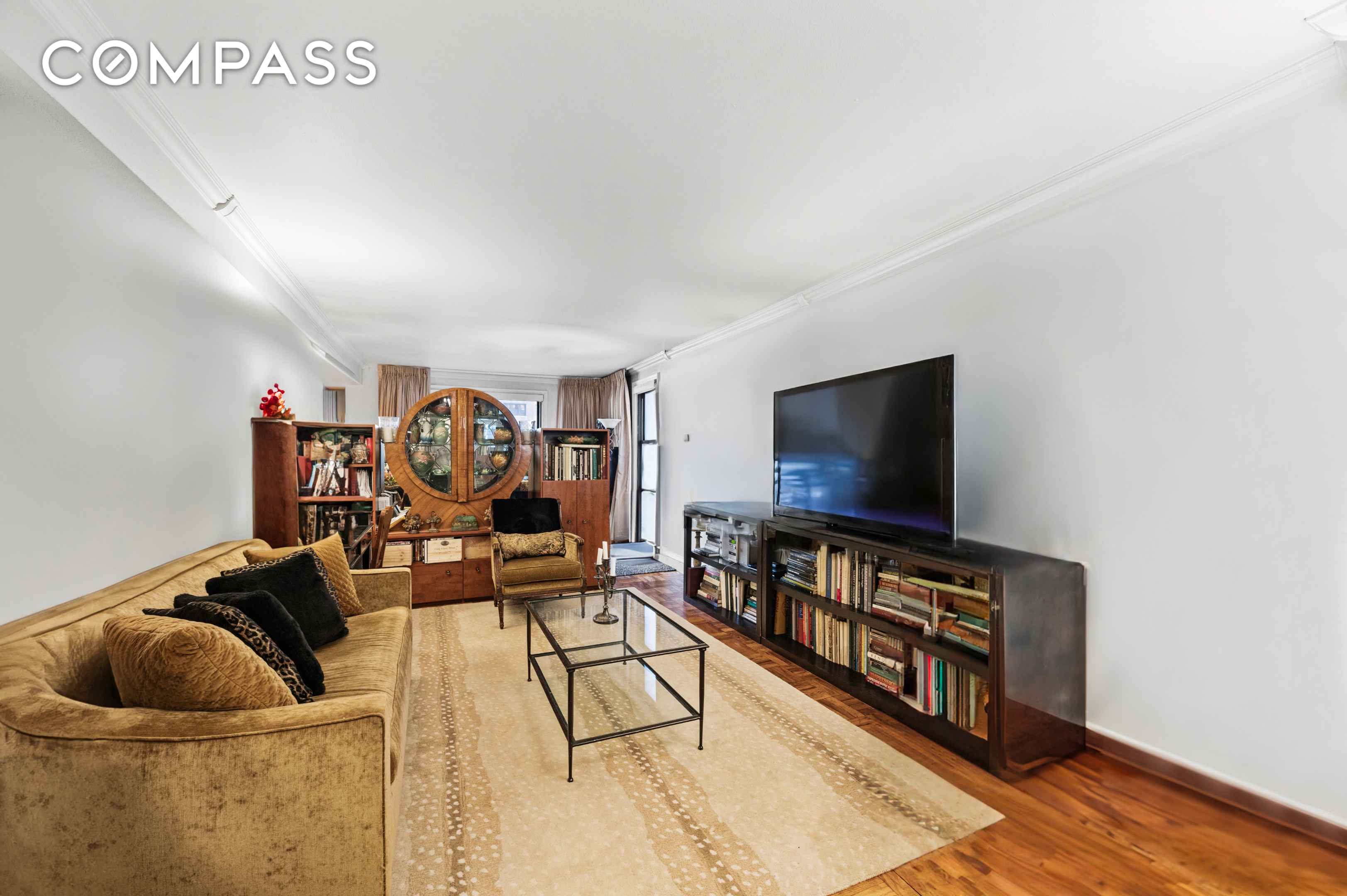 301 E 62nd Street #4J, Manhattan, NY 10065