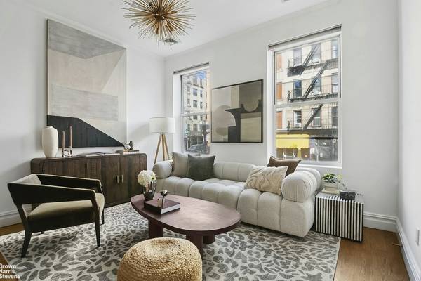 170 S 4TH Street, Brooklyn, NY 11211