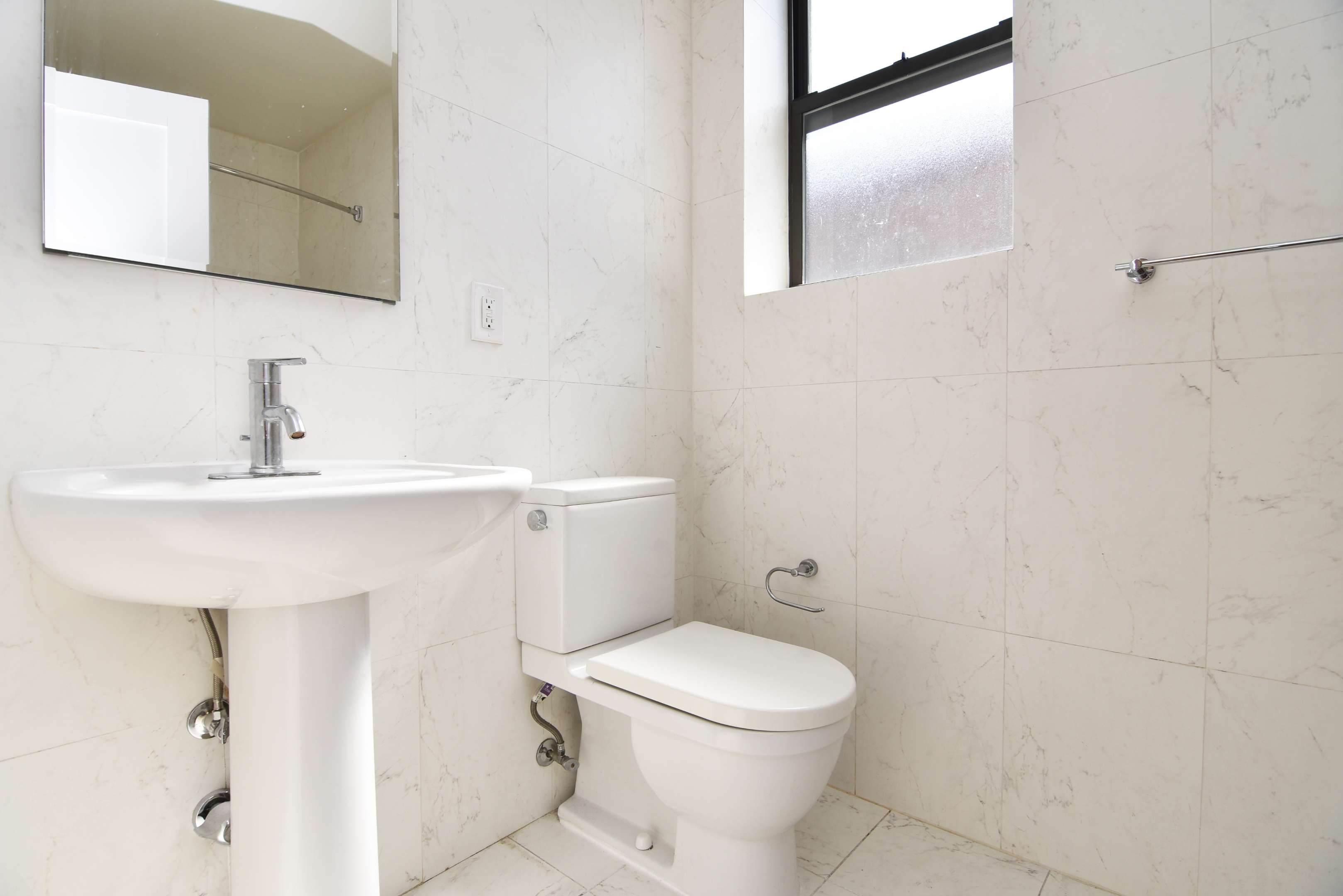 Manhattan, NY 10026,2192 Frederick Douglass Boulevard #1-E