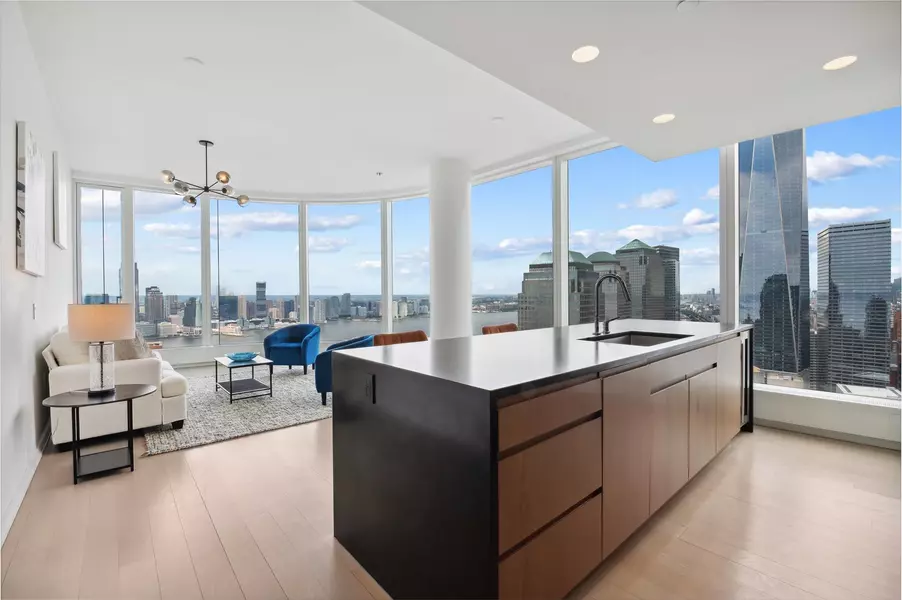 50 WEST Street #43D, Manhattan, NY 10006