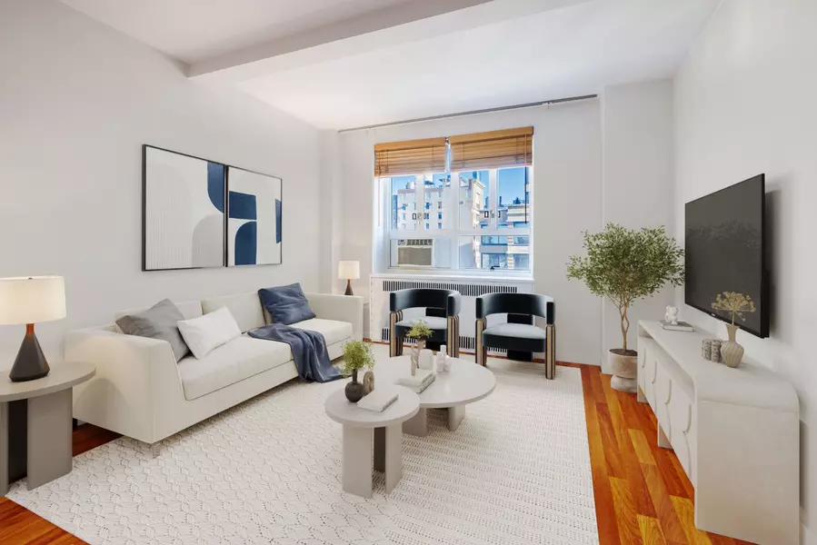 200 W 20TH Street #1007, Manhattan, NY 10011