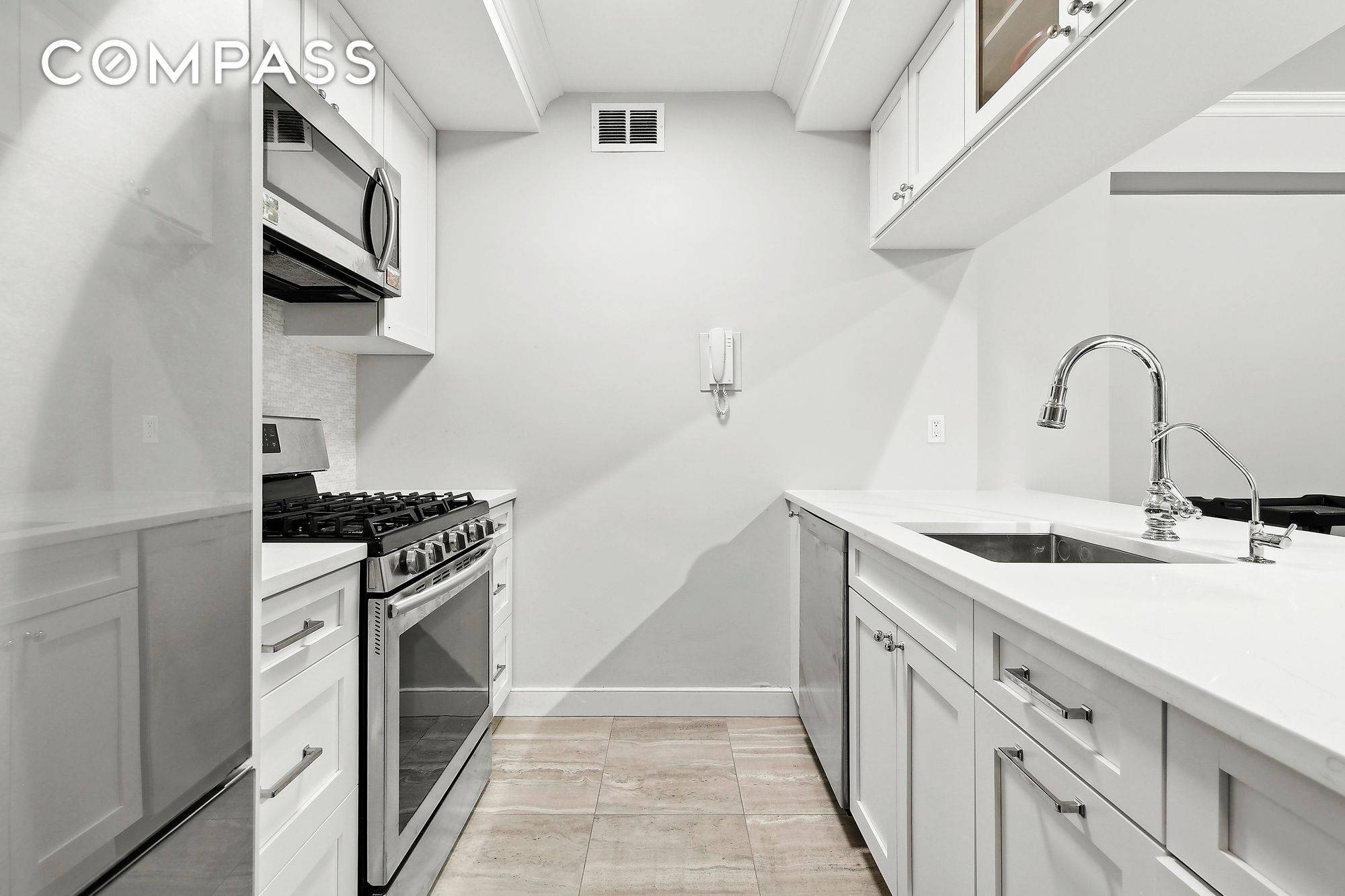 Manhattan, NY 10065,166 E 63rd Street #7E