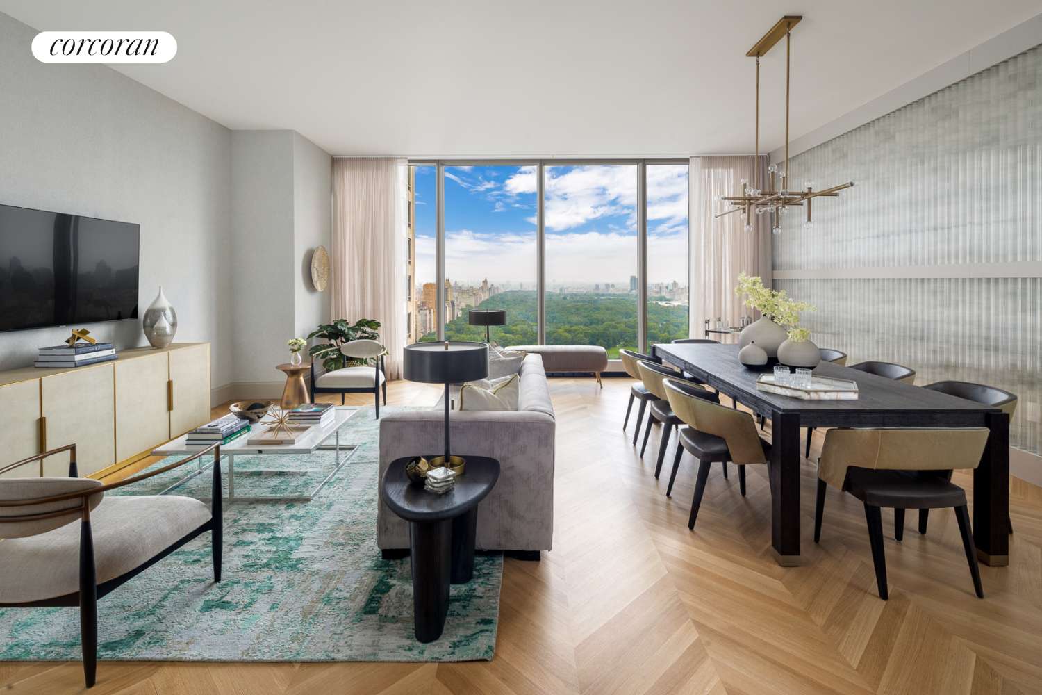 Manhattan, NY 10019,217 W 57TH Street #33B