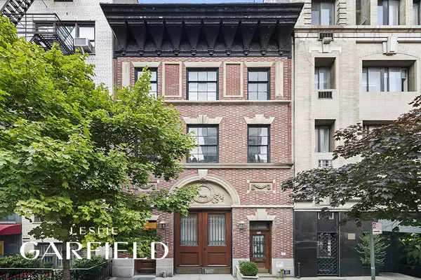 121 E 83rd Street, Manhattan, NY 10028