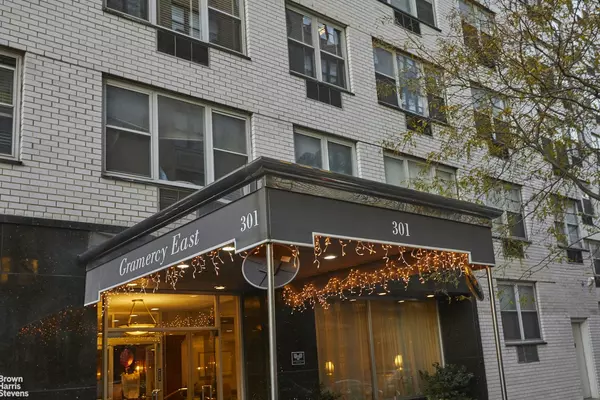 Manhattan, NY 10010,301 E 22ND Street #7S