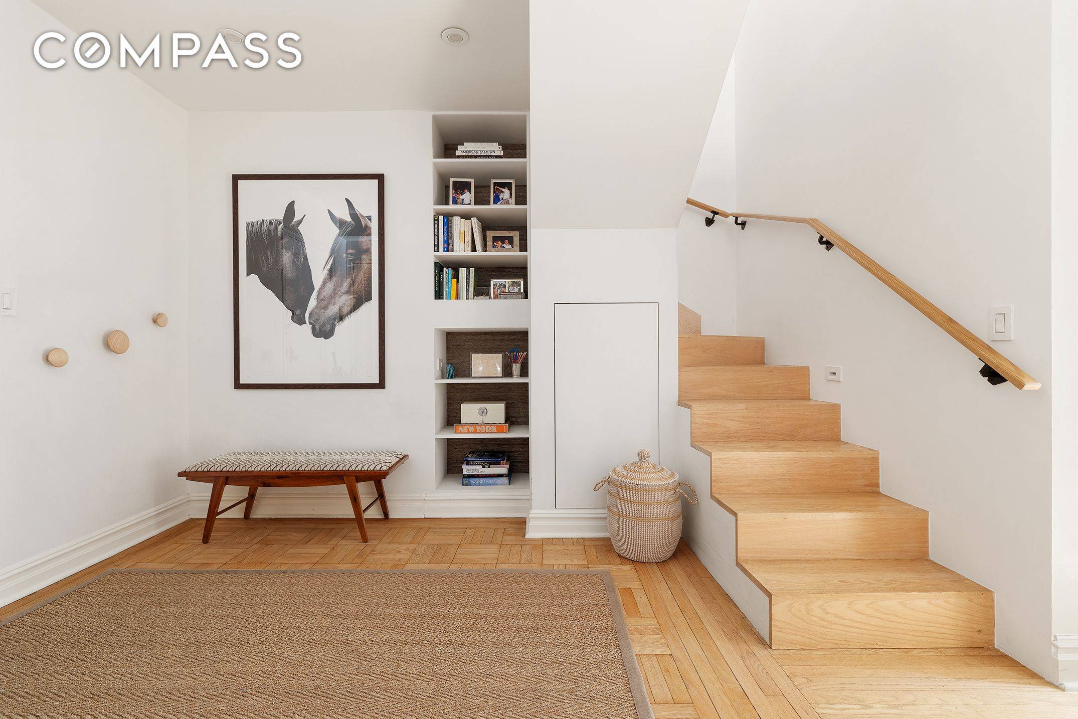 Manhattan, NY 10011,250 W 24th Street #6/5CE