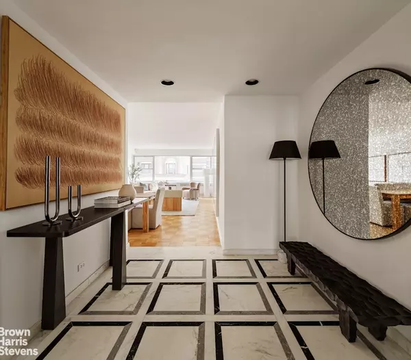 Manhattan, NY 10022,35 SUTTON Place #18F