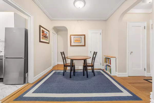 Manhattan, NY 10128,161 E 88TH Street #6C