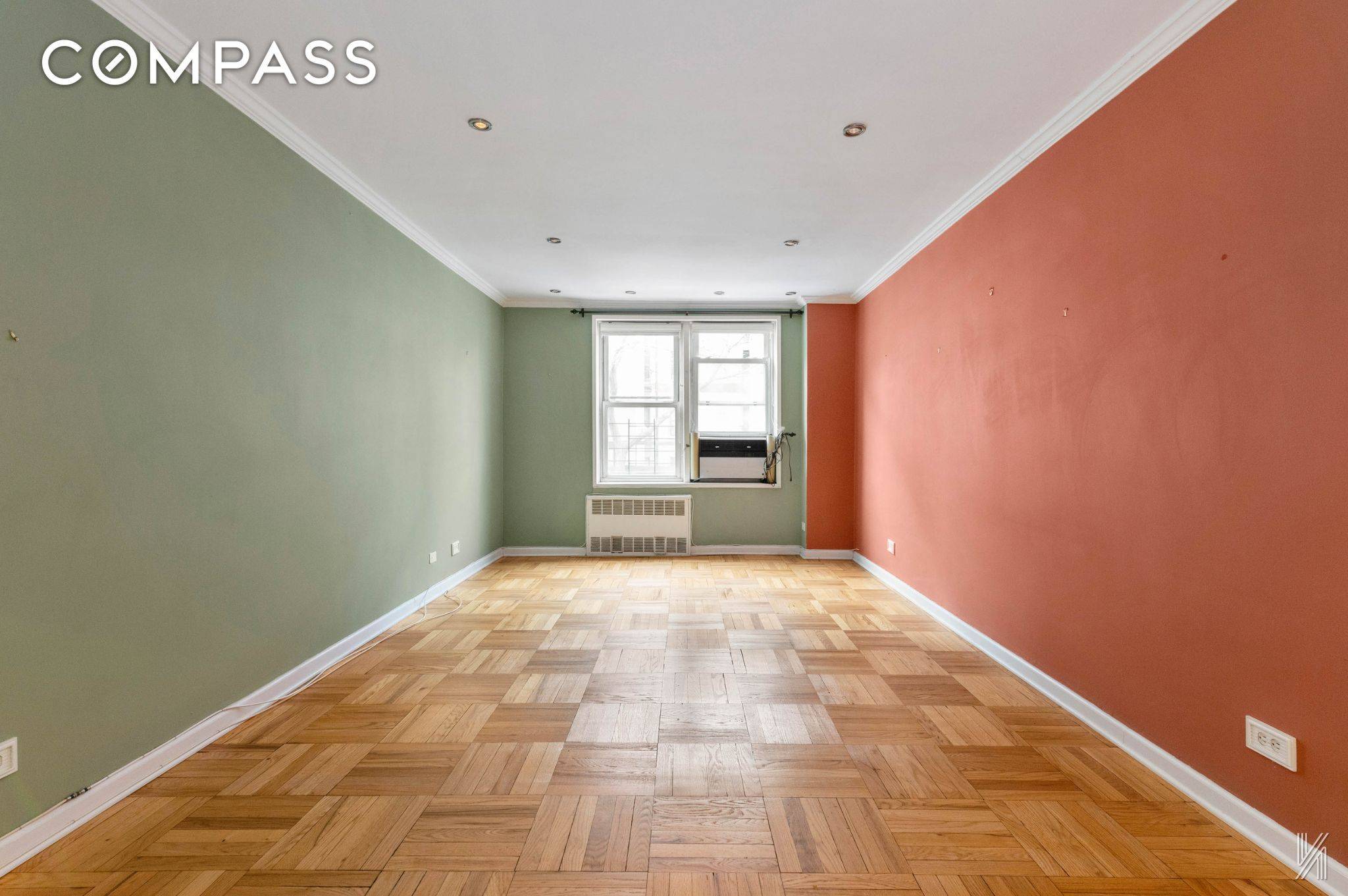 Queens, NY 11372,33-45 90th Street #1K