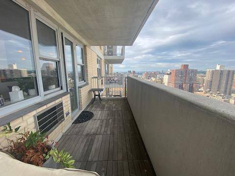Manhattan, NY 10025,100 W 93rd Street #24-G