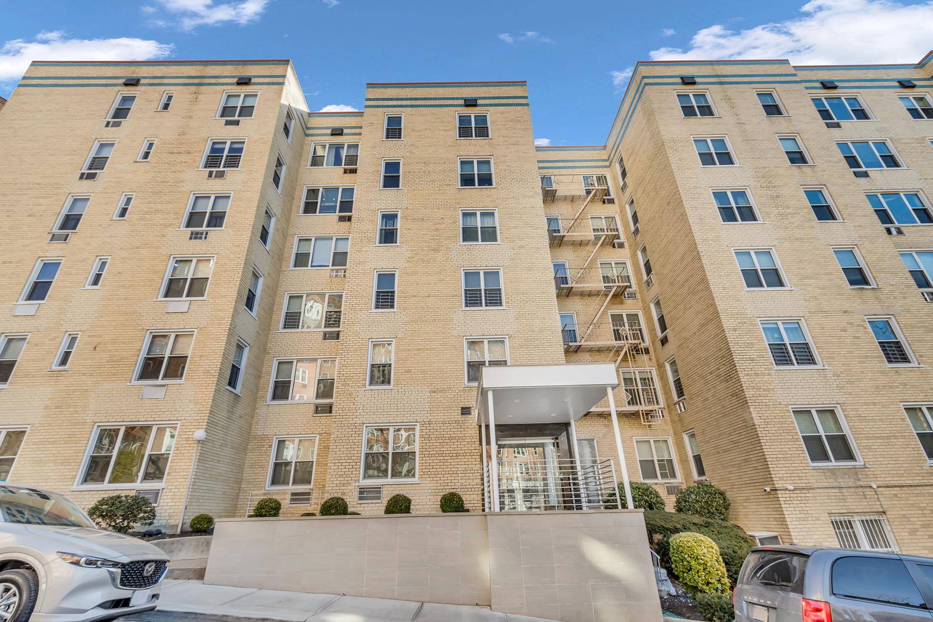 2390 Palisade Avenue #5-J, Bronx, NY 10463