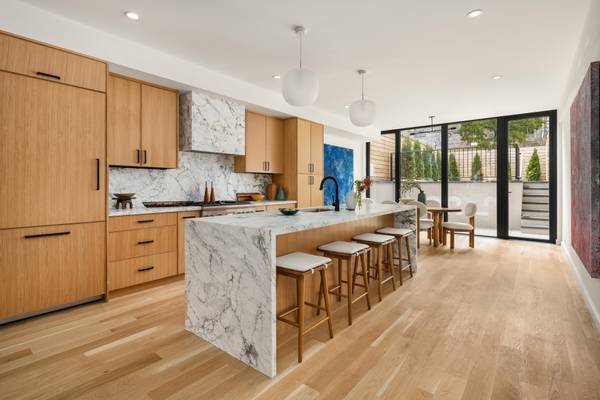 126 Washington Avenue, Brooklyn, NY 11205