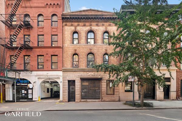180 E 73rd Street, Manhattan, NY 10021