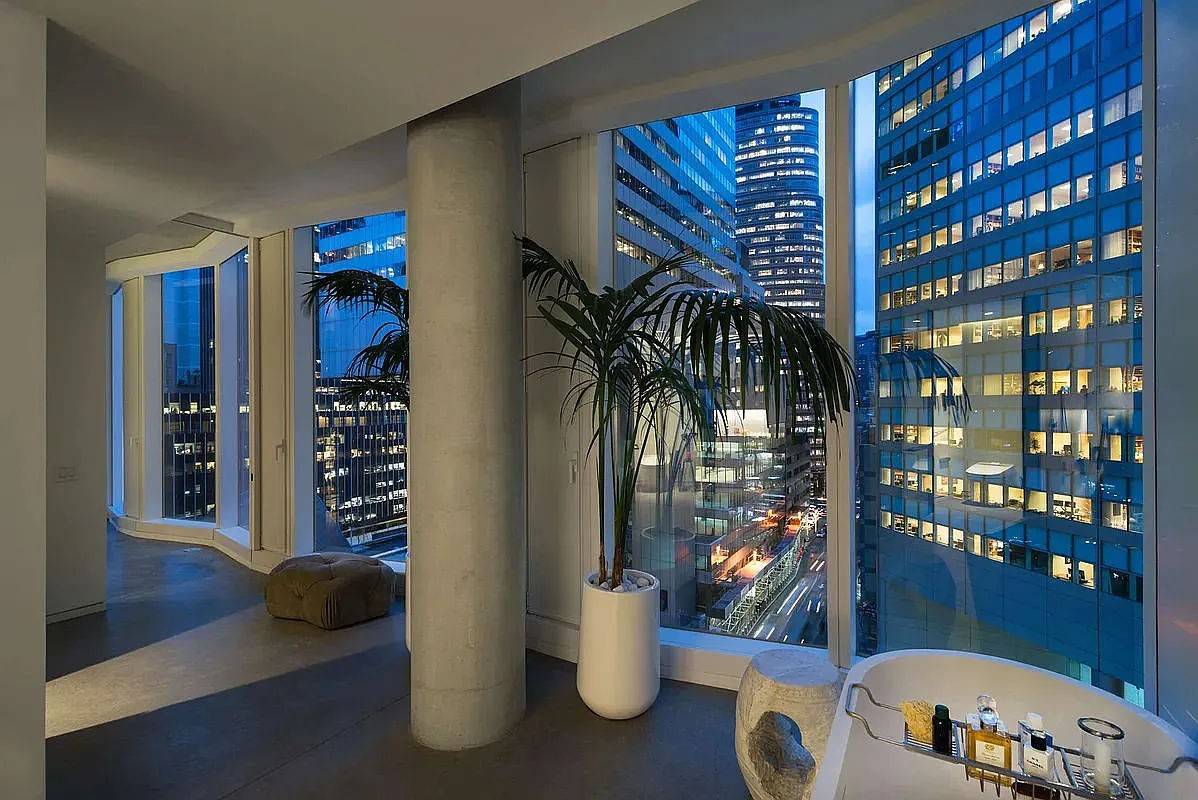 Manhattan, NY 10022,100 E 53rd Street #9